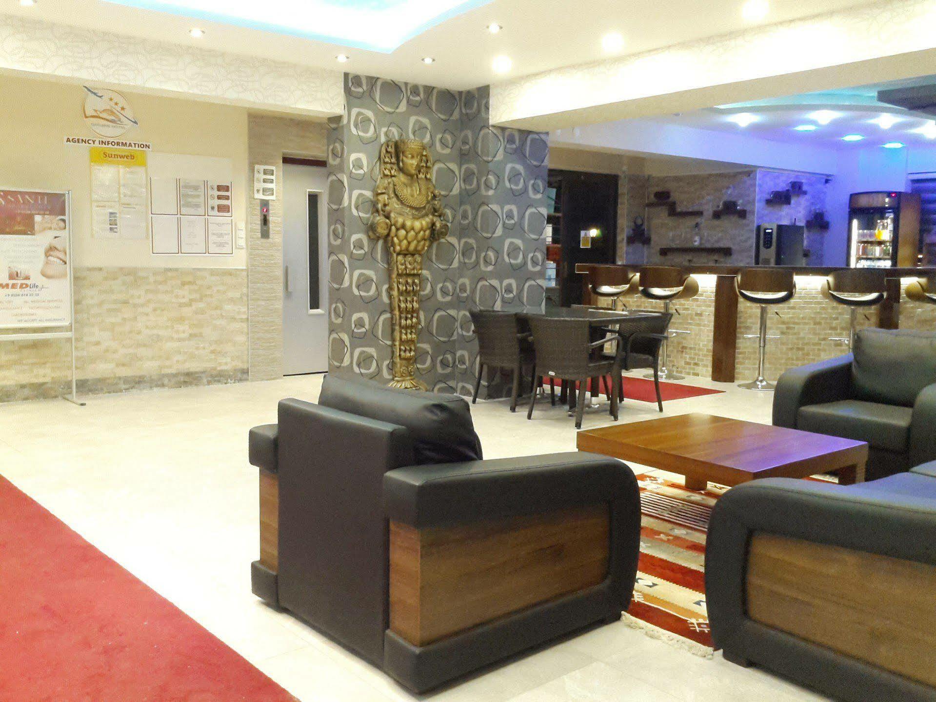 Saturn Hotel Kusadası Exterior foto