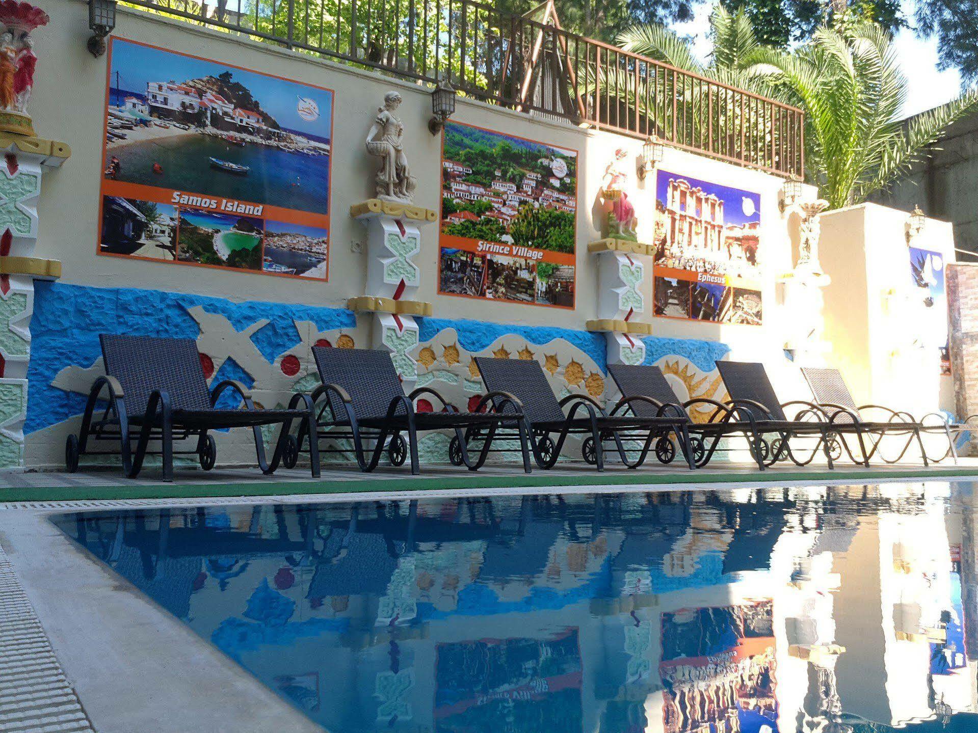 Saturn Hotel Kusadası Exterior foto